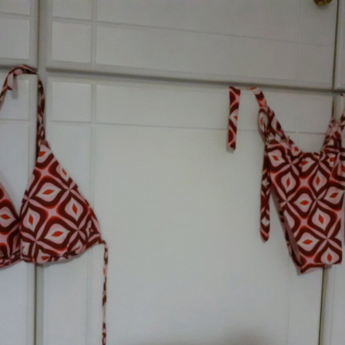 Blu4u bikini like new, red and pink