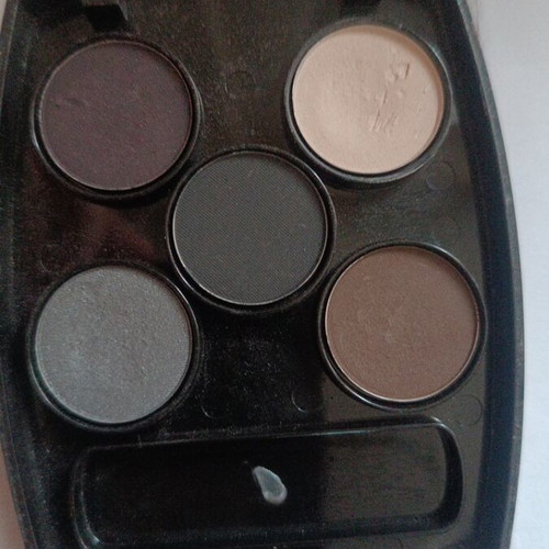 Eyeshadow like new