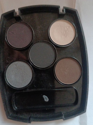 Eyeshadow like new