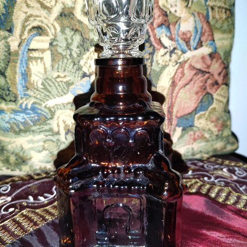 Vintage Collectible Decanter Cathedral Design Amber Glass like new