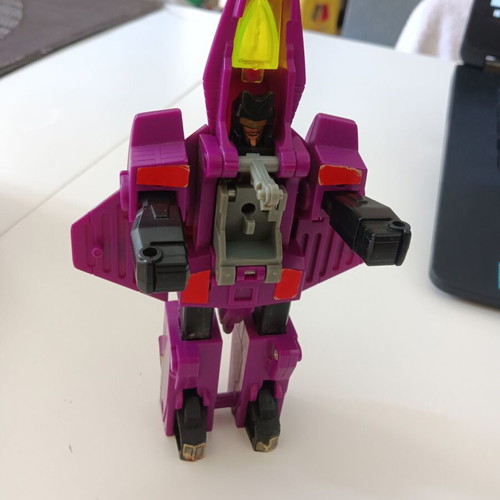 Transformers G1 Darkwing 1988 Hasbro Takara Decepticon figure