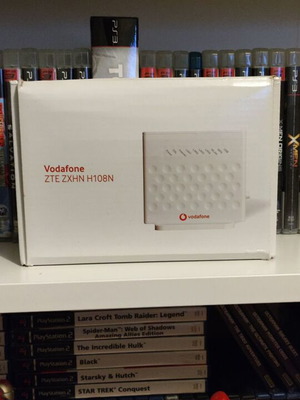 Vodafone Modem Router σαν καινούργιο, πλήρες στο κουτί