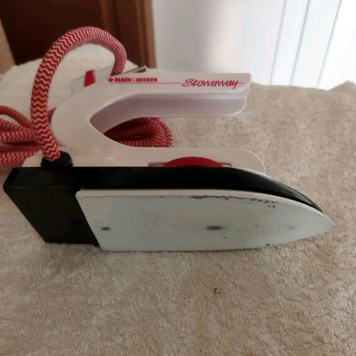 Black Decker travel iron used, model SW 100