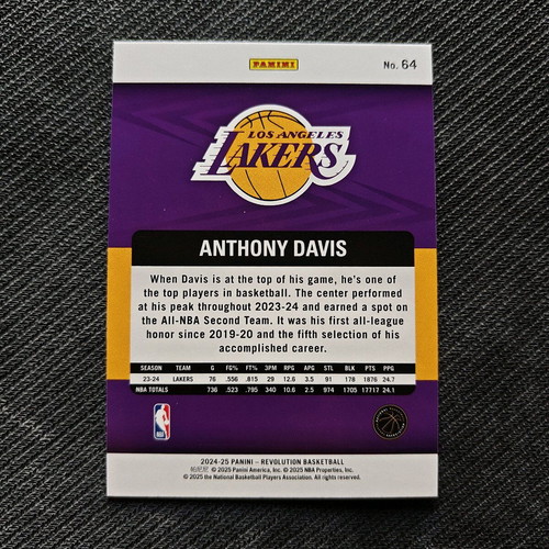 Base card Anthony Davis Revolution NBA 24/25 new