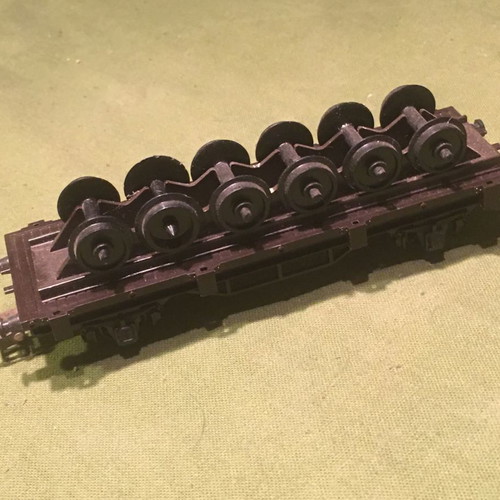 Meccano-Hornby 4 different HO 1/87 scale wagons used