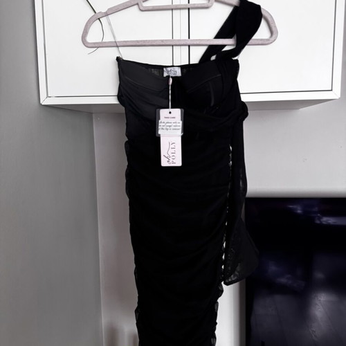 Oh Polly Black Dress new, size XS, elegant silhouette