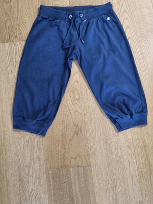 Capri champion suit