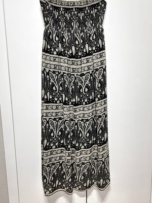 Maxi strapless dress black-beige like new