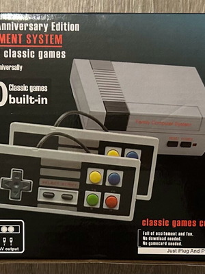 Console with 620 games like new
