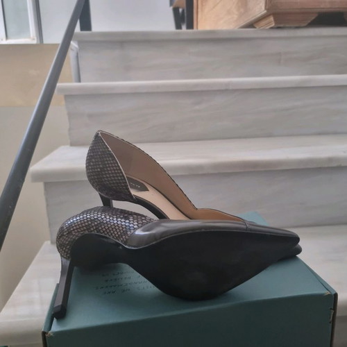 Women's pumps size 38 like new and worn 1-2 times