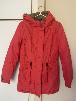 Benetton parka size S, red, fleece lining