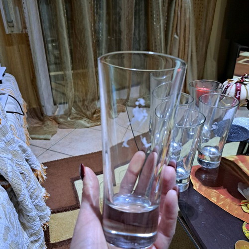 Jonnie Walker 6 tall glasses new, heavy glass