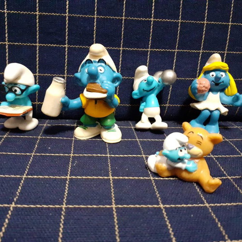 Smurfs figures new in good condition