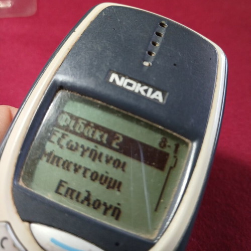Nokia 3310 classic mobile phone used, blue