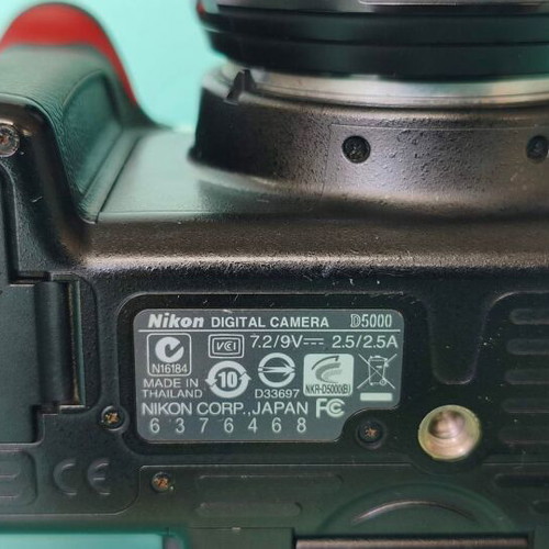 Nikon D5000 camera with 18-55mm lens