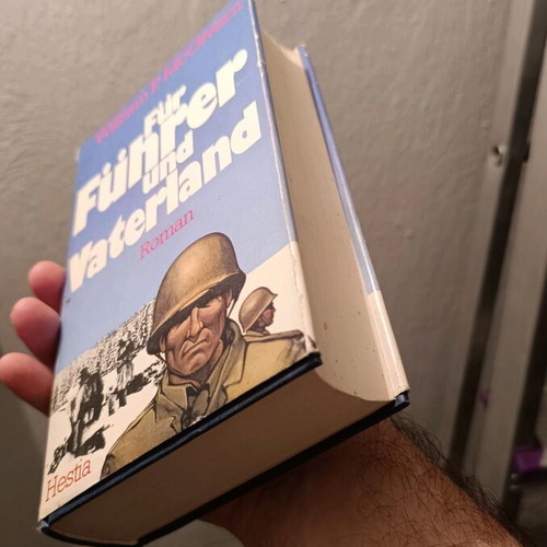 German book Für Führer Und Vaterland Roman used