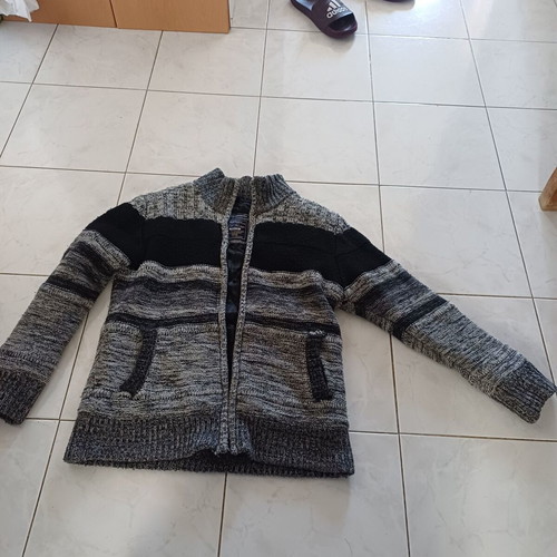 Knitted cardigan used, size M, black and grey