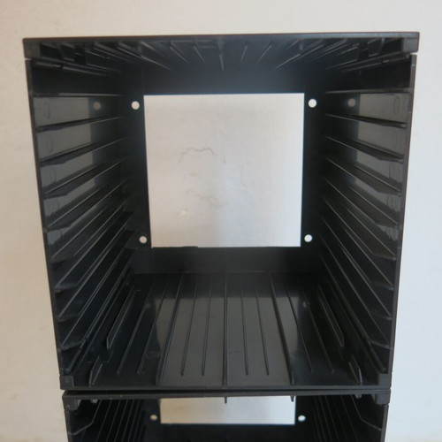 Triple CD Case Clements like new for 30 single or 12 double CDs