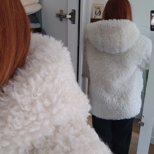 Zara fluffy teddy white bomber jacket oversized hooded XS like new