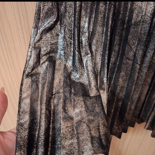 Zara pleated mini skirt silver metallic like new, size XS