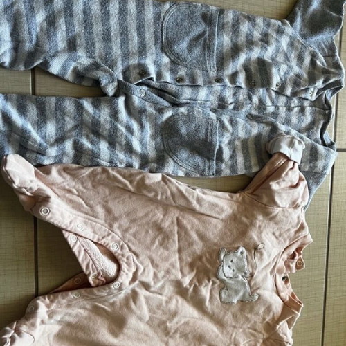 Baby rompers used, pack of 12 up to 9 months