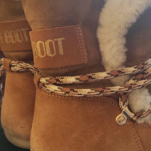 Moon Boot boots used, suede with shearling lining, size 39