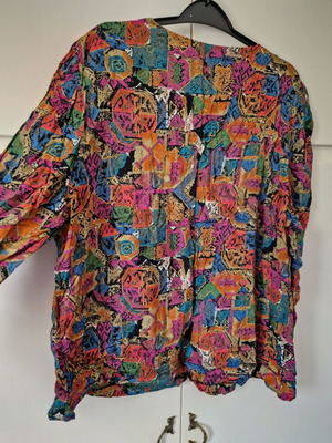 Multicolored shirt Large like new