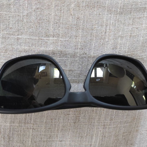 Hawkers Core Polarized Carbono Black sunglasses new
