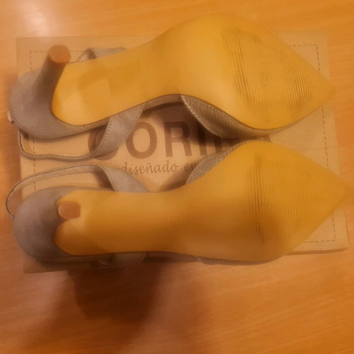 Corina pumps like new display size 37