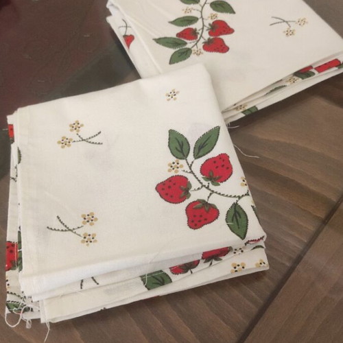 Tablecloth set 5 pieces new, spring design