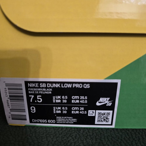 Nike SB Dunk x Parra Low New Multicolor Athletic Shoes Size 40.5