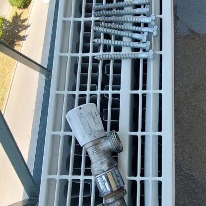 Radiator used 140x15x60 cm, cleaned and working