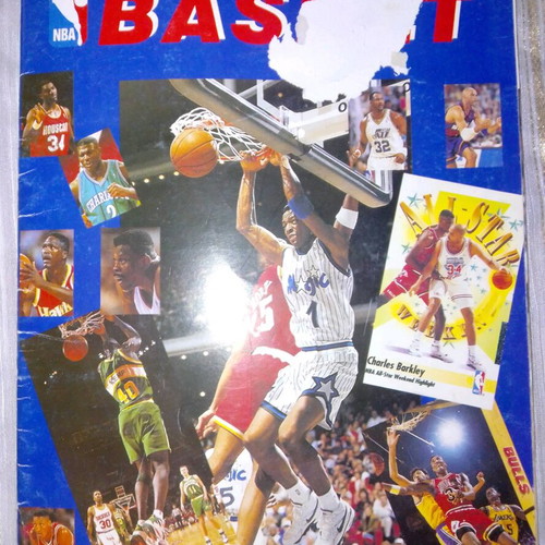 NBA Giannakis album used with available stickers