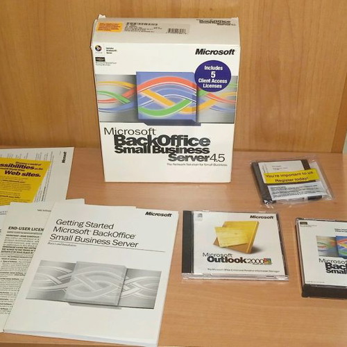 Back-office Small Business Server 4.5 used, boxed with all licenses