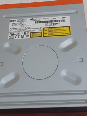 CD-DVD player like new for desktop computer