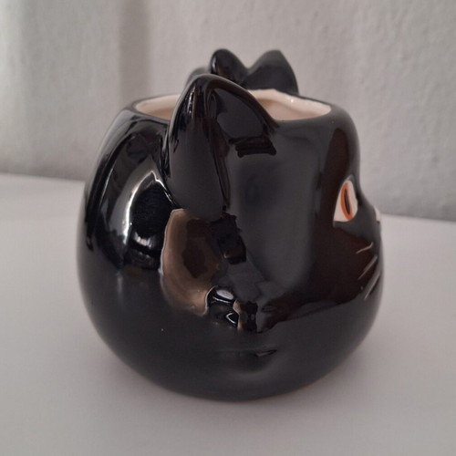 Flying Tiger Halloween Cat Mug like new