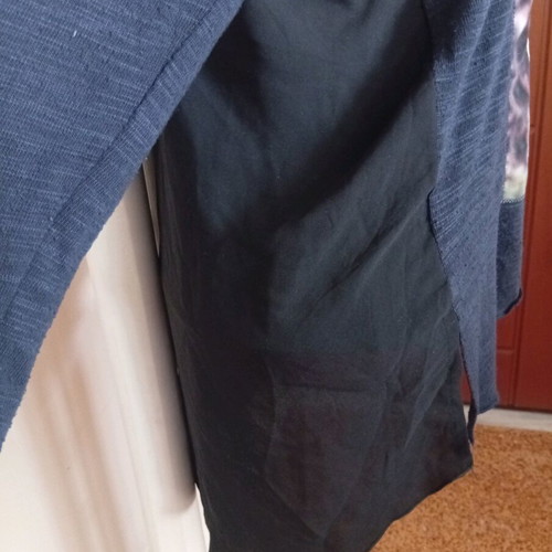 T-shirt L/XL used with soft leather shoulders and semi-transparent back