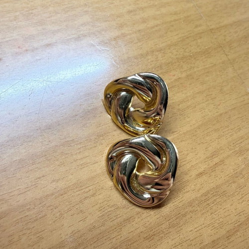 Gold-colored earrings new, unworn