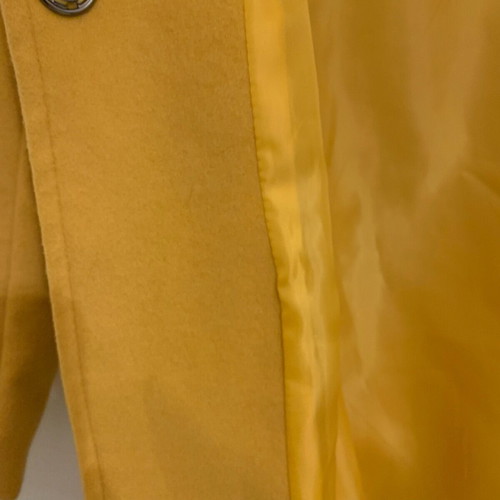 Select women's coat like new, yellow, size M
