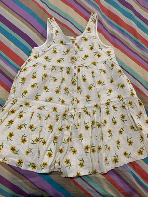 Zara one-piece shorts 8 years 128cm like new, beige yellow