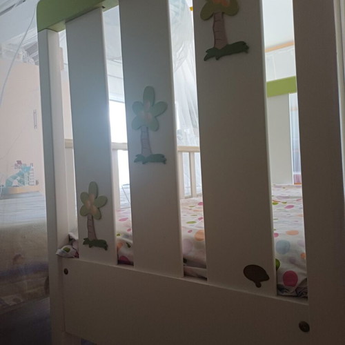 Baby cot with Grecostrom mattress