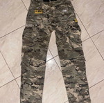 Corteiz Cargo Camo Pants new, size Large
