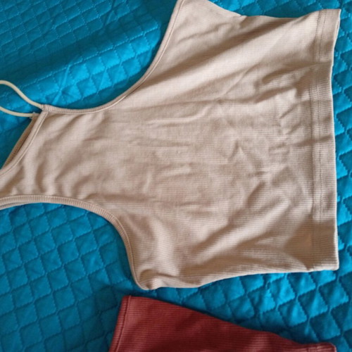 Shein crop tops like new, size S/36, beige and brown, 2 pieces