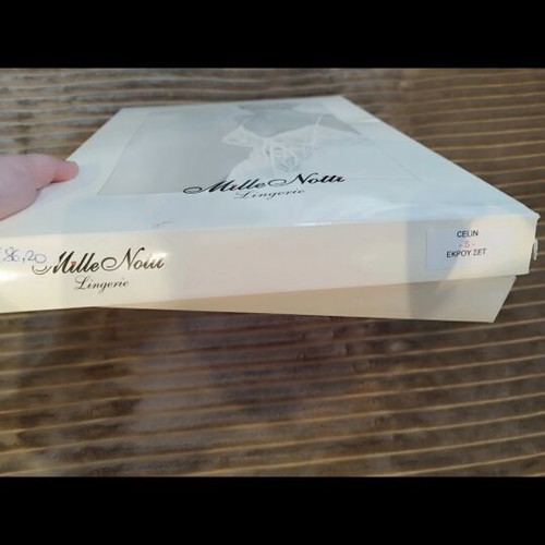 Mille Notti bridal set like new, white, size Small