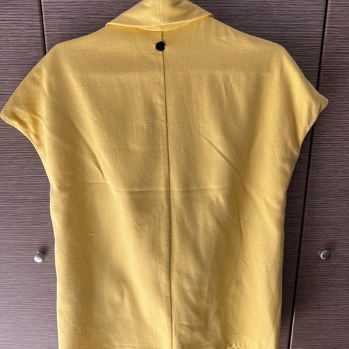 BSB women's cotton suit like new, yellow