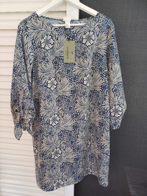 Emprime dress H&M new, size 44