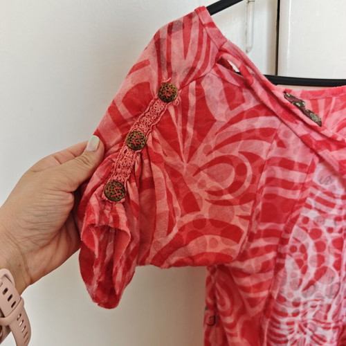 Women's pink short-sleeve blouse with back opening like new