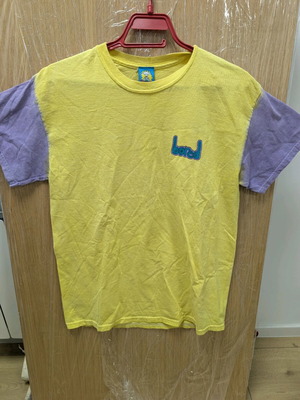 Vintage T-shirt by Teenage σε άριστη κατάσταση, μέγεθος M