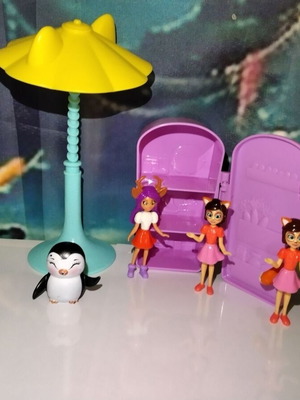 Enchantimals Secret Best Friends Mattel playset with figures, furniture, and pet used