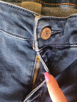 Women's jean pants size 44 like new, blue